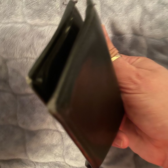 Black wallets used - Picture 8 of 9